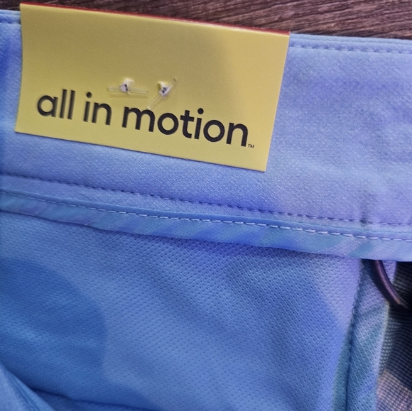 NWT Men's All in Motion Blue golf shorts 8 in inseam size 30. - Picture 3 of 6